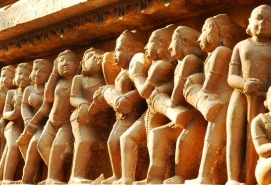 khajuraho history, temples of khajuraho, erotic khajuraho architecture 